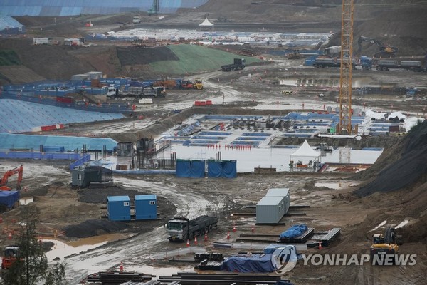 강동구 둔촌주공아파트 재건축 현장[사진=연합뉴스]