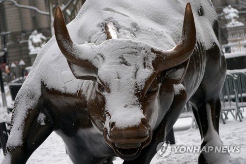 미국 월가의 상징인 황소상[사진=로이터·연합뉴스]
