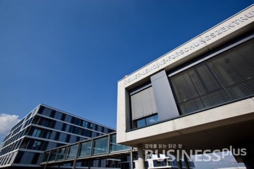 독일 작센안할트주(州) 탈하임에 있는 한화큐셀의 글로벌 연구개발(R&D)센터 /사진=한화큐셀