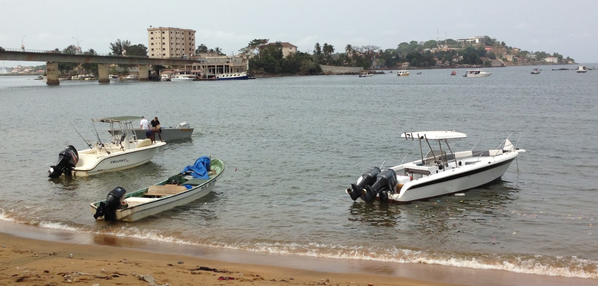 시에라리온 수도 프리타운의 한 바닷가 모습 /사진=구글지도