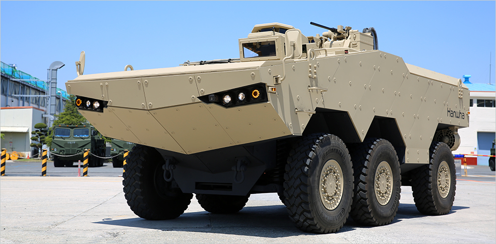 한화디펜스가 개발한 타이곤 차륜형 장갑차 /사진=한화디펜스