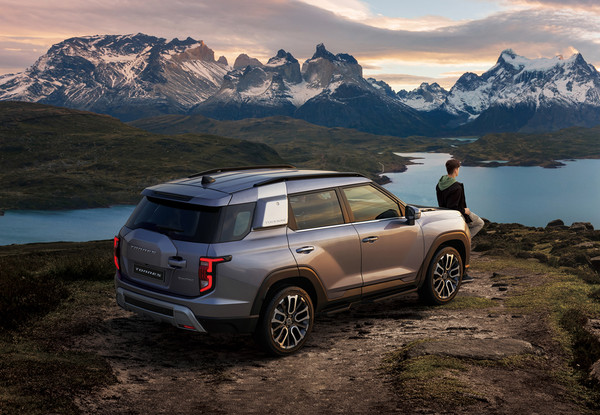 쌍용차 토레스 측면 모습 / 사진=쌍용차