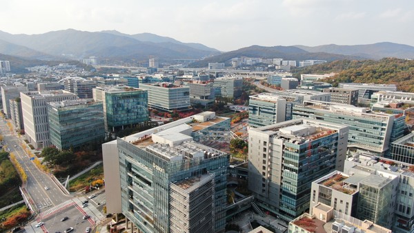 부동산 시장 역풍에도… '판교는 입주 순항 중'