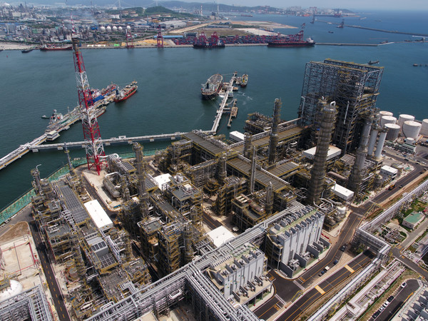 DL이앤씨가 준공한 울산 에쓰오일 잔사유 고도화시설./사진=DL이앤씨