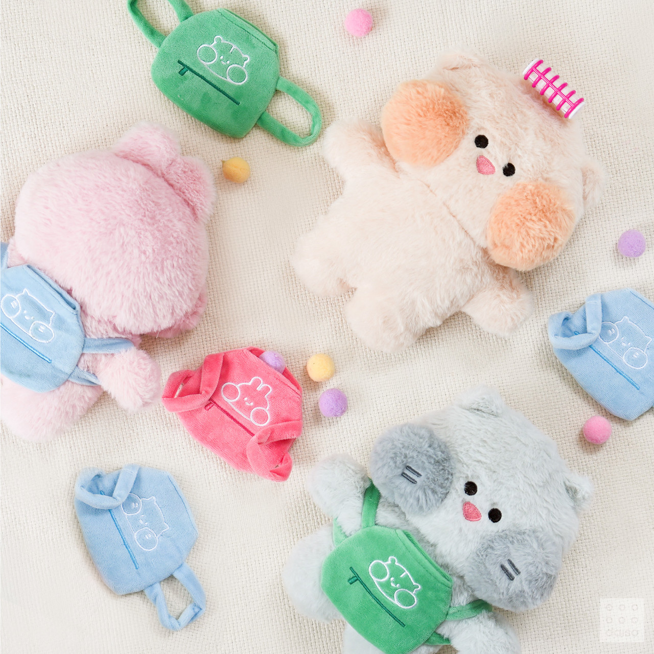 인형 백팩, 복슬복슬 털인형 / 사진=아성다이소