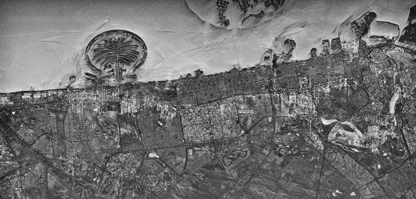 한화시스템 소형 SAR 위성이 촬영한 두바이 전경. /사진=한화시스템