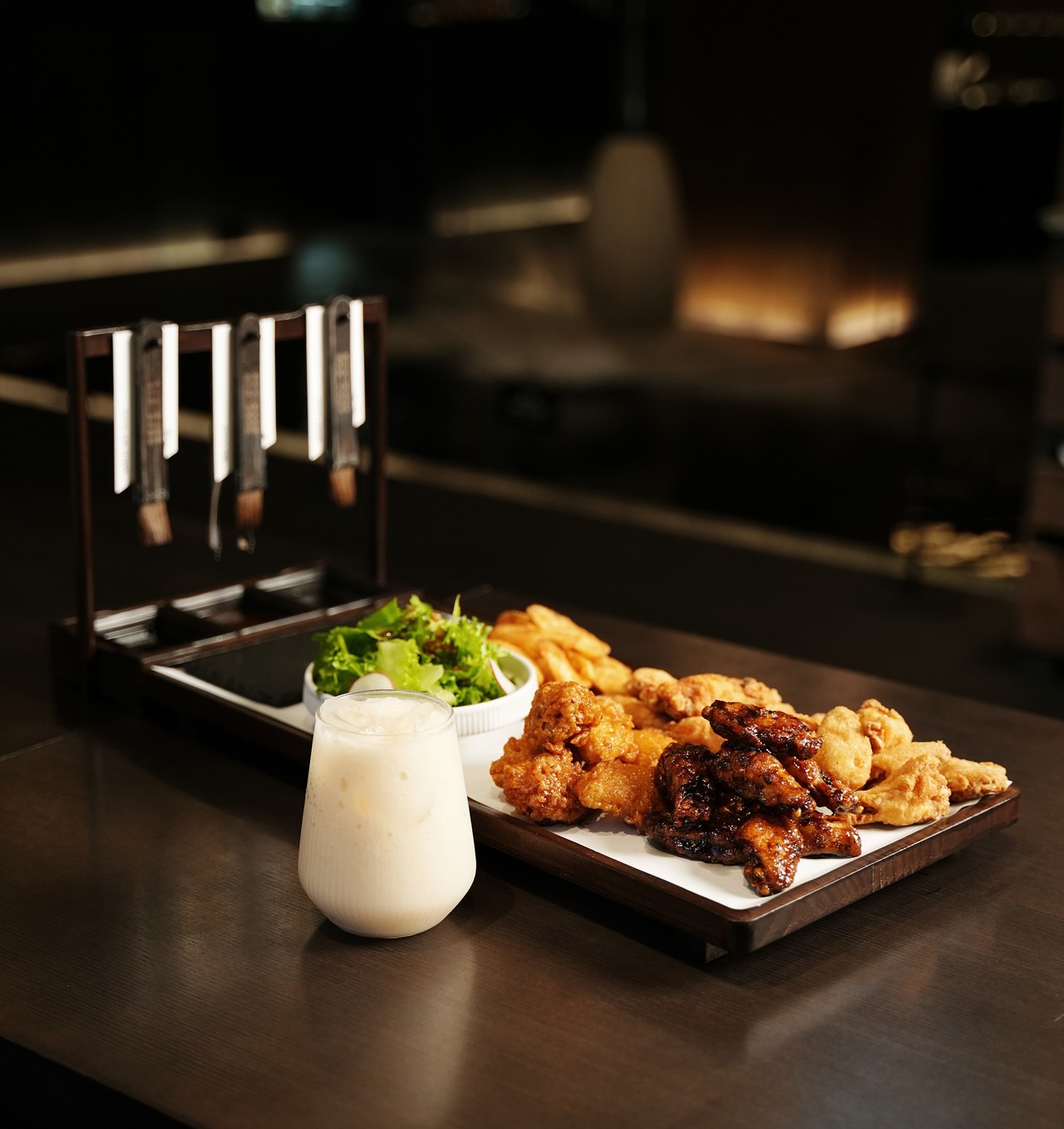 필방 은하수 하이볼 / 사진=교촌에프앤비