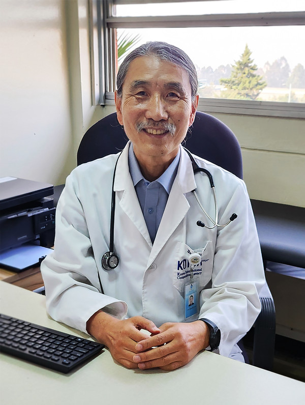 JW성천상 수상자로 유덕종 교수 /사진=JW이종호재단