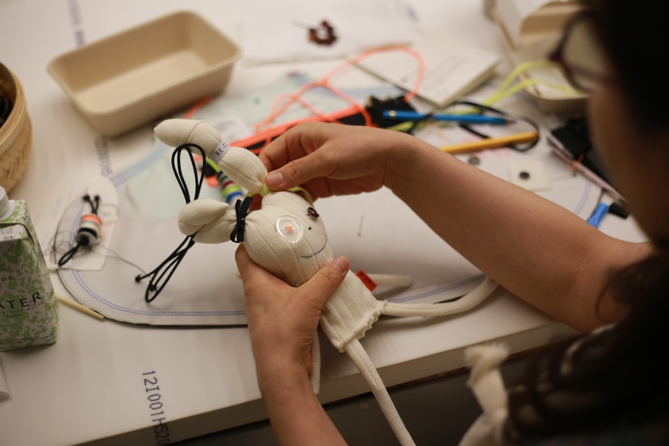 정희기 작가와 함께하는 래코드 리테이블 워크숍 / 사진=코오롱FnC