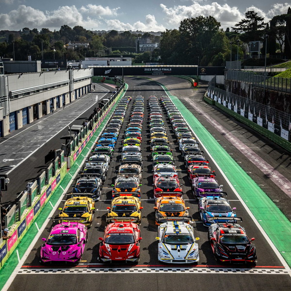 한국타이어가 타이어를 독점 공급하는 '람보르기니 슈퍼 트로페오' 월드 파이널 경기가 오는 16일부터 17일(현지시간) 스페인에서 개최된다./사진=한국타이어