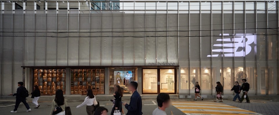 이랜드 뉴발란스 성수 플래그십 스토어 / 사진=이랜드