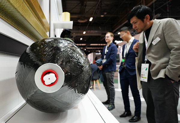 HS효성첨단소재가 오는 6일까지 프랑스 파리에서 열리는 세계 최대 복합재료 전시회 'JEC 월드 2025'에 참가했다./사진=HS효성