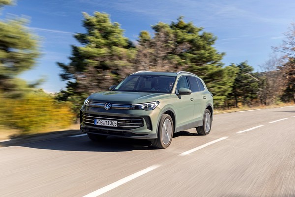 한국타이어 벤투스 에보 SUV를 장착한 폭스바겐 티구안./사진=한국타이어