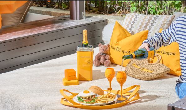 '뵈브 클리코'와 협업하는 서울신라호텔 '어번 아일랜드' /사진=서울신라호텔