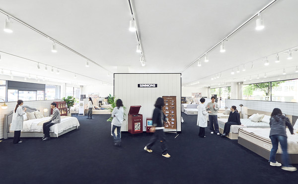 시몬스 갤러리 창원마산점 오픈 /사진=시몬스 침대