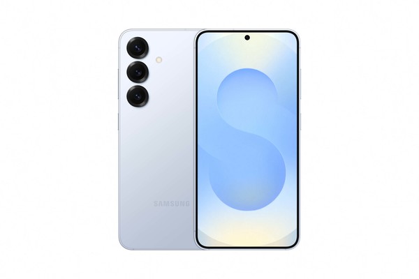 갤럭시 S25 아이스 블루 색상 제품./사진=삼성전자