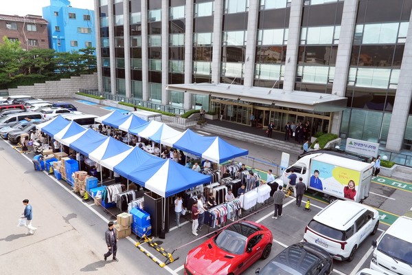 현대엔지니어링 계동 본사 주차장에 조성된 굿윌스토어 팝업스토어./사진=현대엔지니어링