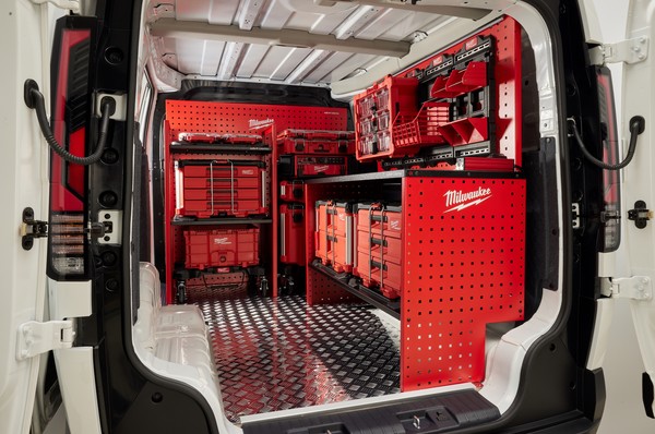 랙킹 솔루션 및 밀워키 팩아웃이 적용된 PV5 카고 모델./사진=현대차·기아