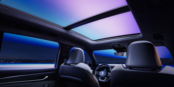 '2026 르노 그랑 콜레오스'에 적용된 파노라마 선루프./사진=르노코리아