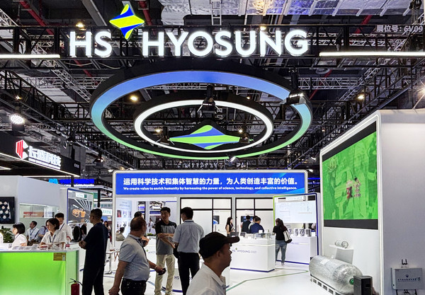 아시아 최대 복합소재 전시회 'CCE 2025'에 마련된 HS효성첨단소재 부스 전경./사진=HS효성첨단소재