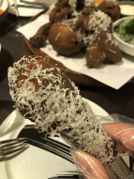 교촌필방의 치킨 메뉴 /사진=김현정 기자