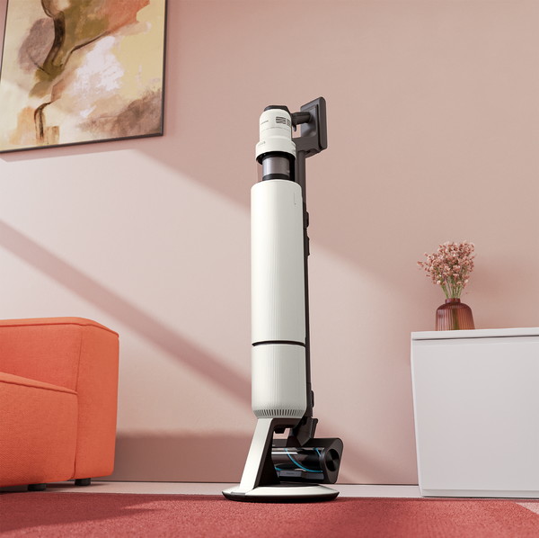 미국과 유럽 소비자연맹지에서 1위를 휩쓸며 큰 호평을 받고있는 삼성전자 무선 스틱 청소기 '비스포크 AI 제트 400W' 제품 이미지. /사진=삼성전자