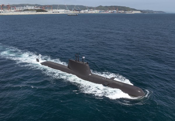 HD현대중공업이 건조해 2016년 대한민국 해군에 인도한 장보고-Ⅱ(214급) 잠수함 ‘윤봉길함’의 시운전 모습./사진=HD현대중공업