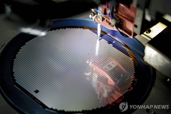 반도체 웨이퍼 / 사진=연합뉴스