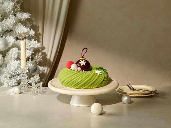 웨스틴 서울 파르나스 2025 페스티브 케이크 '피스타치오 리스' /사진=웨스틴 서울 파르나스