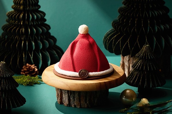 더블트리 바이 힐튼 서울 판교의 크리스마스 케이크 /사진=더블트리 바이 힐튼 서울 판교