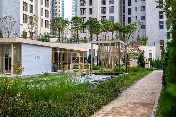 청담 르엘 조경./사진=롯데건설