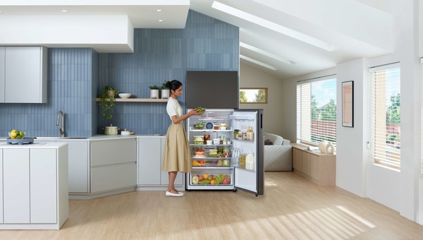 중남미에서 인기가 높은 상냉동·하냉장(TMF) 냉장고 모델 사진. /사진=삼성전자