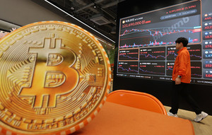 [비즈+]빗썸 '신사업으로 영역 확대'...글로벌 진출도 노려 - 뉴스 썸네일 이미지